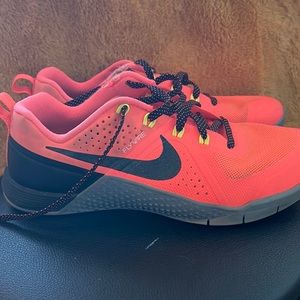 Nike womens running shoes